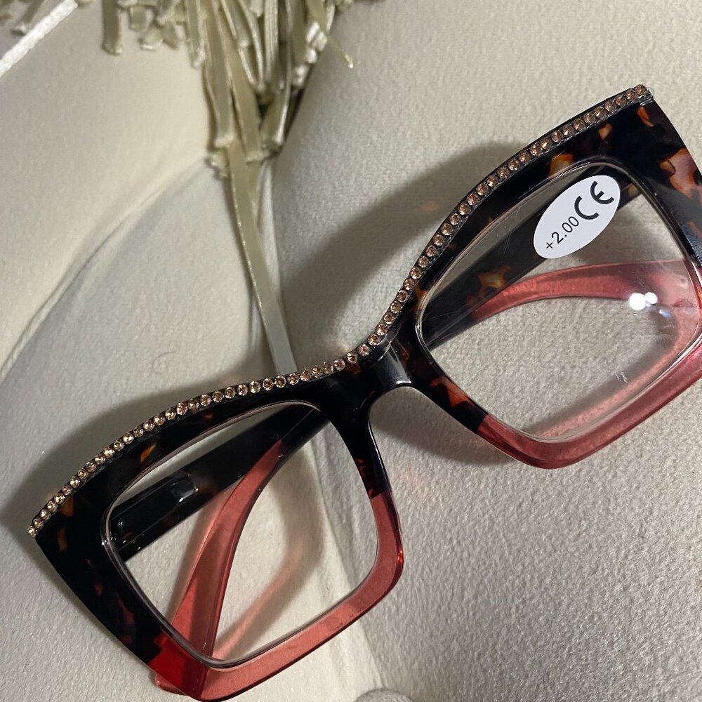 Rockin Raspberr and tortoise frames